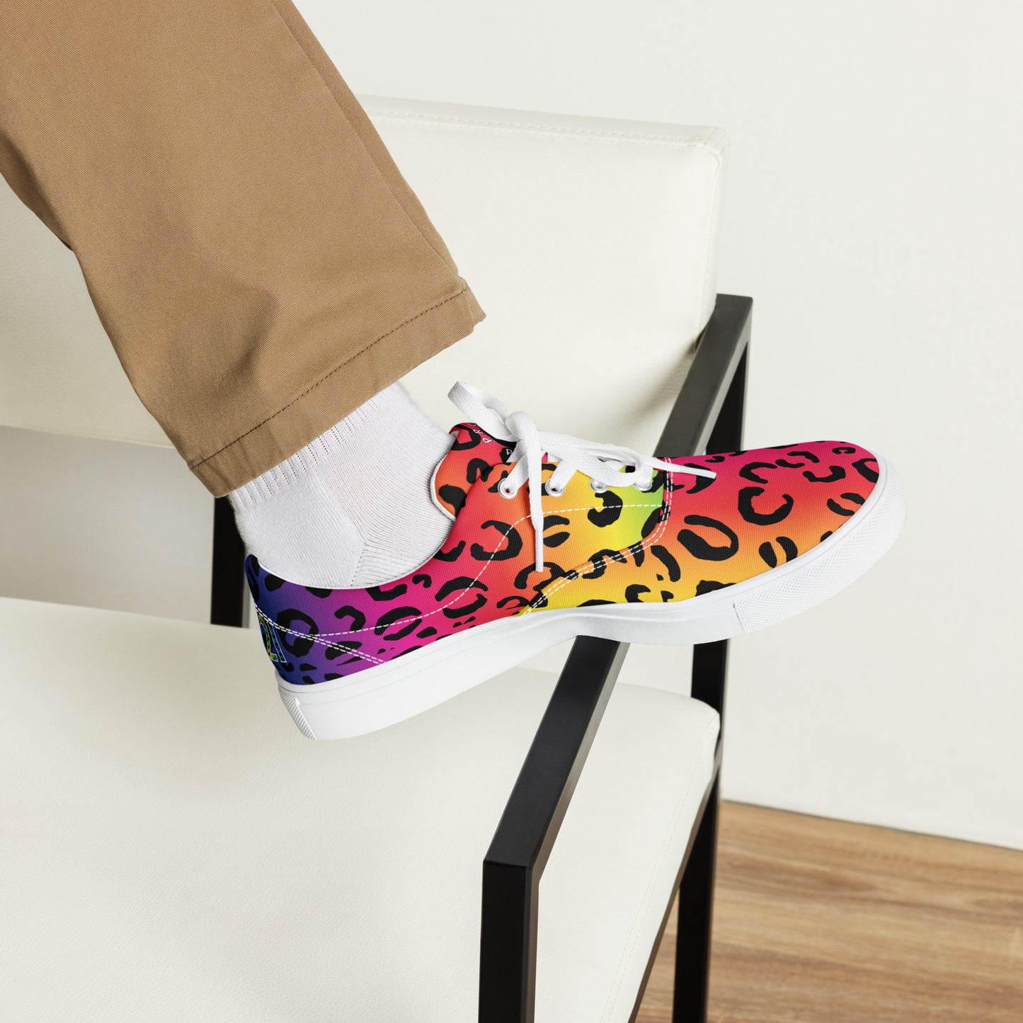 Proud Panthers 21 Rainbow Leopard Print Men’s lace-up canvas shoes